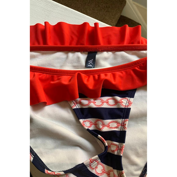 3 Bundle Bikini Bottoms size Medium/Large - Picture 2 of 6